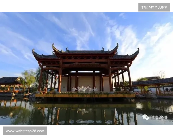滨州赛职业组与业余组起终点设于黄河三角洲交易中心广场全程赛事盛况解析 滨州赛职业组与业余组起终点设于黄河三角洲交易中心广场全程赛事盛况解析